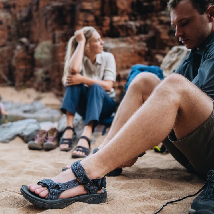 TEVA Terra FI 5 Leather Mens Walking Sandals - Carafe – Outback Trading
